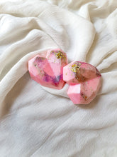 Load image into Gallery viewer, ADAMO - Highly Scented Soy Wax Melt Heart
